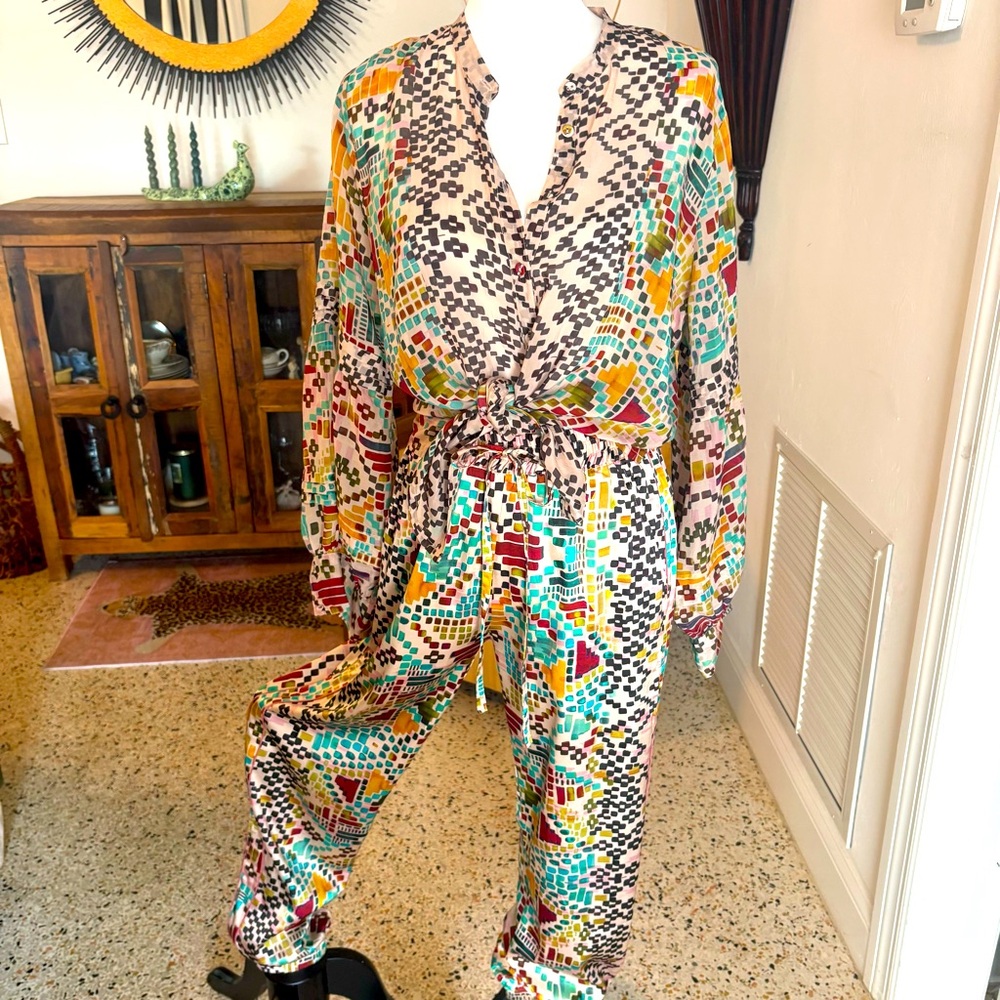 JOHNNY WAS Print Shirt Top and Pants 2 Piece Coordinating Matching Set! NEW! Set